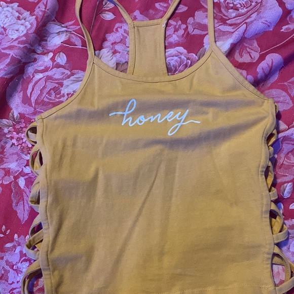 Yellow crop top - Picture 2 of 2